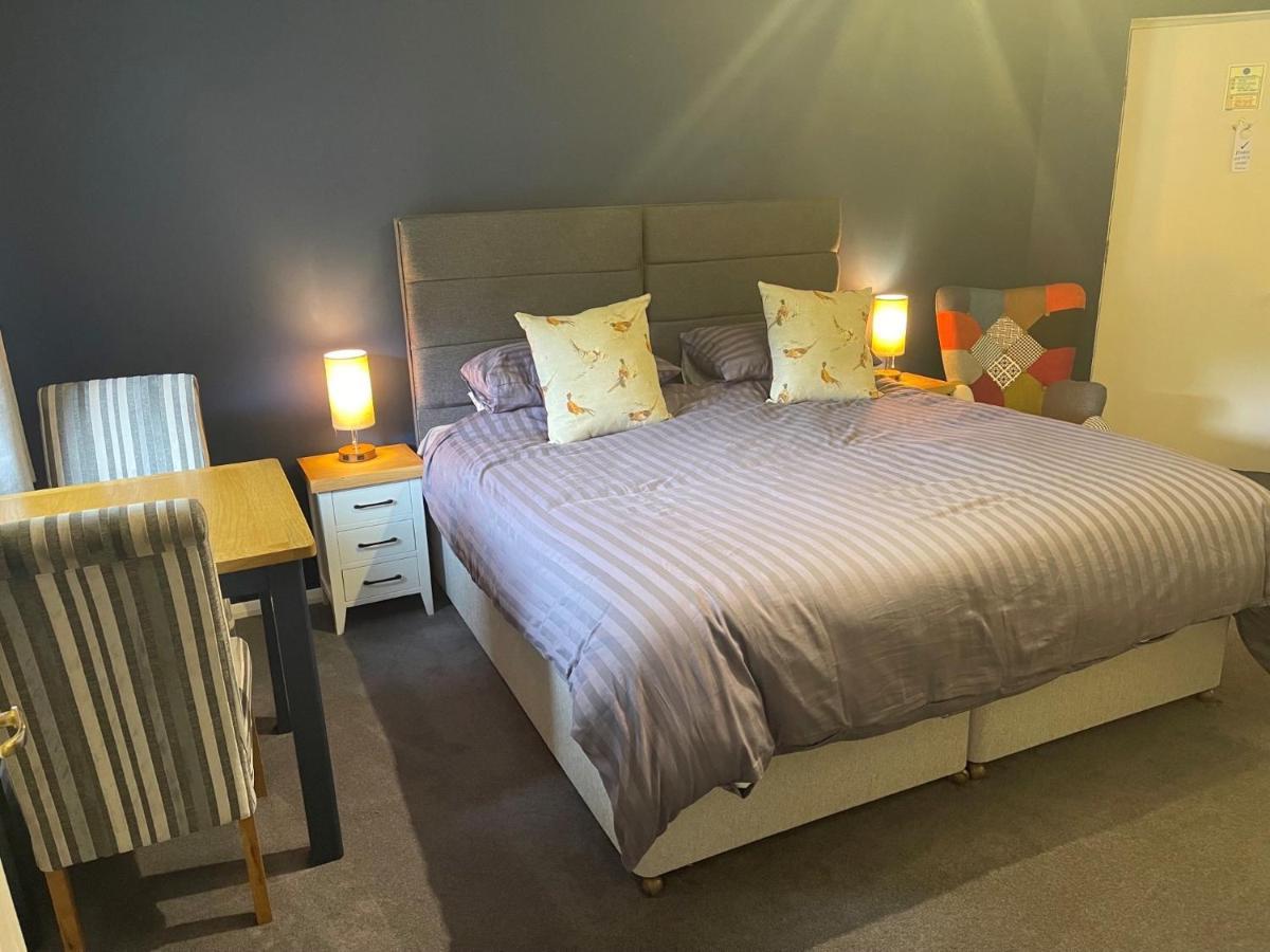Village Limits Bed And Breakfast Rooms Удхол Спа Екстериор снимка